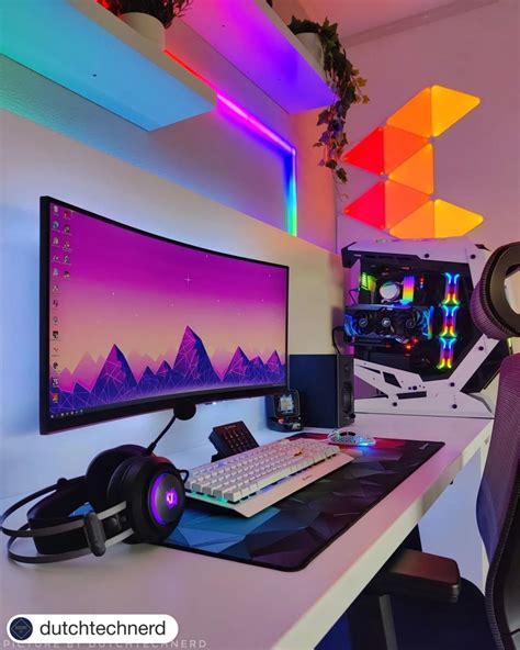 RGB gaming desk setup with ultra wide monitor | Configuración de ...