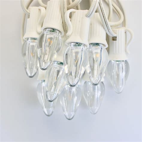 C7 Warm White Smooth Twinkle LED Bulbs E12 Bases (25 Pack) – Christmas Light Source