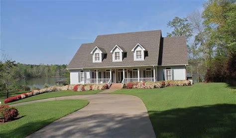 Search Waterfront Homes – Fuller Realty Lake Martin Alabama