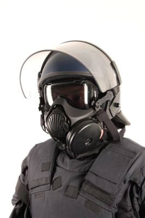 Riot control helm p100n wit logo politie - Openbare orde - Vandeputte ...