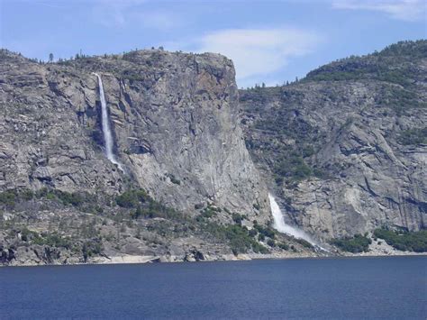 Tueeulala Fall - Jekyll and Hyde Waterfall in Hetch Hetchy