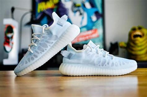 Yeezy Boost 350 V2 Mono Ice: How To Spot Fakes