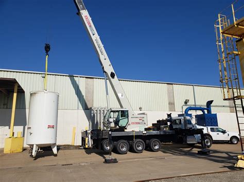 How Does A Truck Mounted Mobile Crane Work? - Michigan Crane Rental