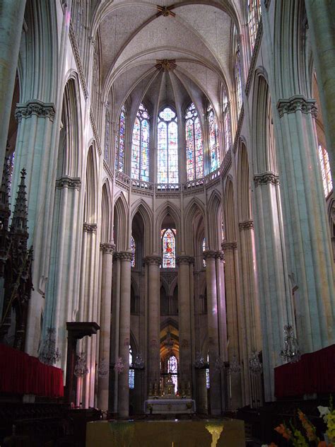 bensozia: Le Mans Cathedral