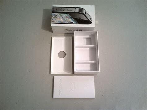 iPhone and Blackberry Empty Boxes: Brand New iPhone 4s Black Empty Box ...