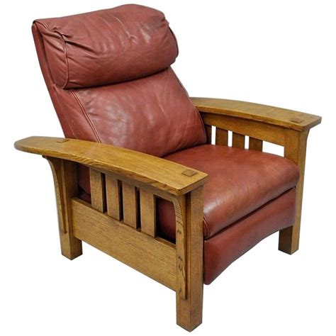 Mission Leather Recliner - Odditieszone