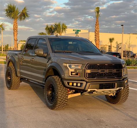 Lifted Ford Raptor with a 4 inch lift and long travel control arms | Ford raptor, Lifted ford ...