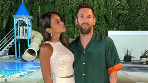 Happy New Year 2023: Lionel Messi, GORGEOUS wife Antonela Roccuzzo ring ...