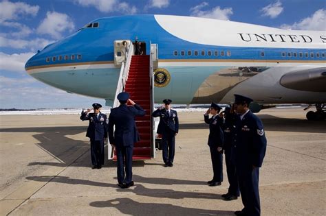 President Obama on Air Force One - White House Historical Association