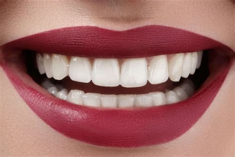 The Best Ways for Whitening Teeth with Turmeric | Today's Health Nutrition