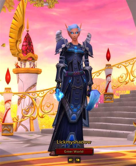 Current mog. Ready to switch it up! Let’s see those priest mogs! : r/Transmogrification