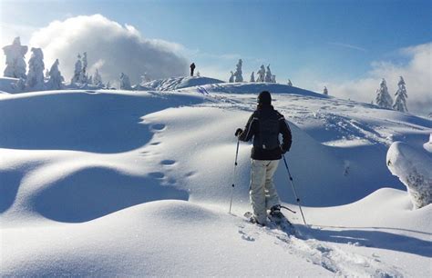 The Beginners Guide To Snowshoeing | Outside Pursuits