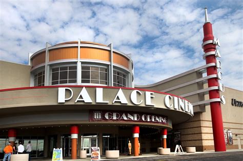 Photos: Marcus Palace Cinema opens in Sun Prairie | Local News | madison.com