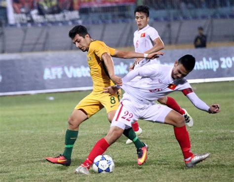 AFF VIETCOMBANK U19: Australia deny hosts Vietnam for place in final ...