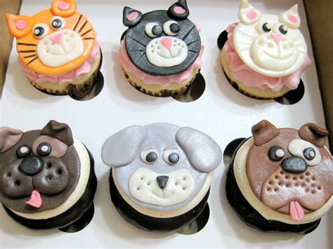 1000+ images about Dog Cupcakes and Cookies on Pinterest | Puppys ...