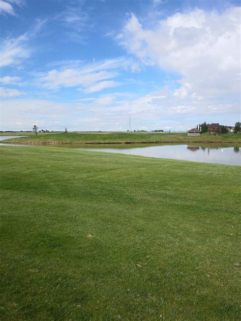 The Track, Langdon, Alberta - Golf course information and reviews.