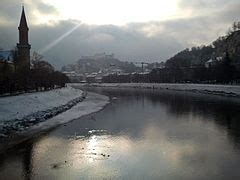 Category:Snowy cityscapes in Austria - Wikimedia Commons