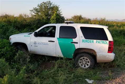 Human trafficker suspect in fake uniform and border control truck arrested at Mexico border ...