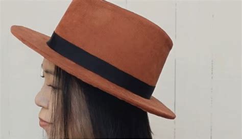 How to Make a Super Elegant Fedora Hat | Upstyle