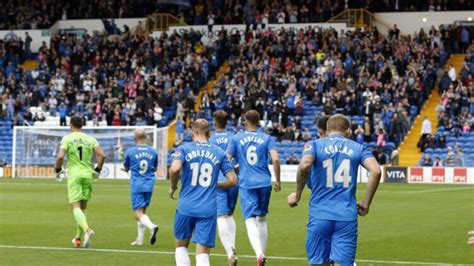 Daggers too sharp for Stockport County on opening day – South Manchester News