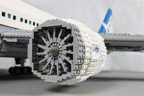 LEGO MOC: Boeing 777