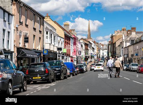 Monmouth town centre hi-res stock photography and images - Alamy