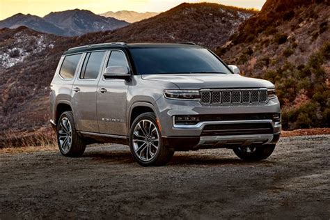 2022 Jeep Grand Wagoneer SUV Consumer Reviews - 9 Car Reviews | Edmunds