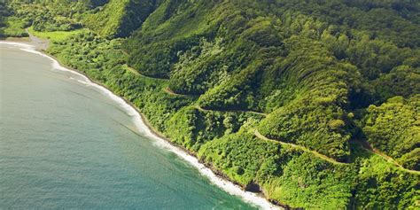 The Road To Hana Is The Shortest, Most Beautiful Road Trip You'll Ever Take | HuffPost