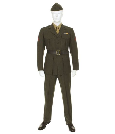 U.S. Marine Winter Service WWII | Military costumes, Military uniform ...