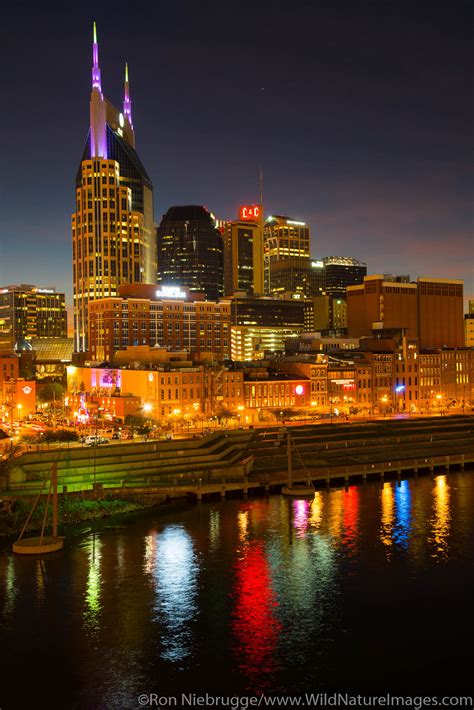 Nashville Skyline | Photos by Ron Niebrugge