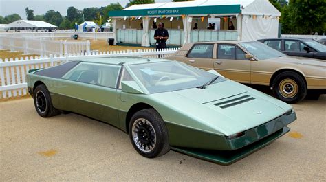 FAB WHEELS DIGEST (F.W.D.): 1979 Aston Martin Bulldog Concept