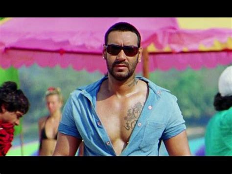 Ajay Devgn's comedy violence - Golmaal 3 - YouTube