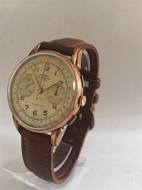 Gold-Plated Swiss Vintage 1950s Delbana Chronograph Watch at 1stDibs ...