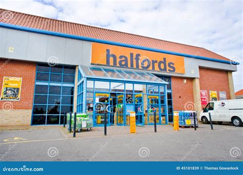 Halfords Store editorial stock image. Image of shopping - 45101839