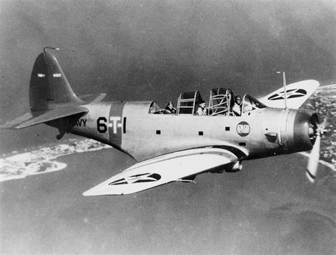 Douglas TBD-1 Devastator of the VT-6 in flight, 1938 (1) | Aircraft of ...