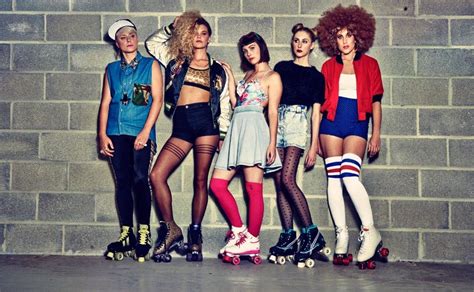 Pin by Jessy Gilles on Mode | Roller skating, Roller derby girls, Girls roller skates