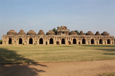 Architecture of Vijayanagar Empire - 10 Interesting Things | Go Smart Bricks