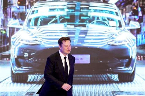 Elon Musk Sells $5 Billion in Tesla Stock - The New York Times