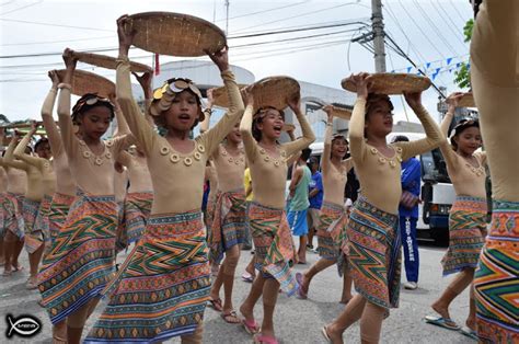 Kakanin Festival Offers Free Rice Delicacies For All! - Travel to the ...