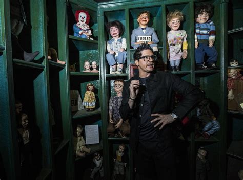 Zak Bagans’ Haunted Museum presents creepy collection in October ...