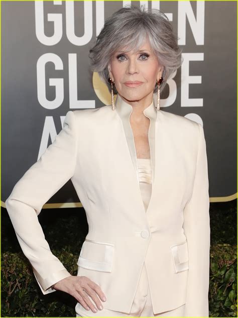 Jane Fonda Re-Wore An Old Suit For Golden Globes 2021: Photo 4528678 ...