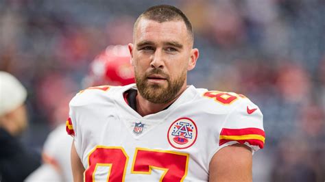 Kansas City Chiefs tight end Travis Kelce hails ‘warrior’ Patrick ...