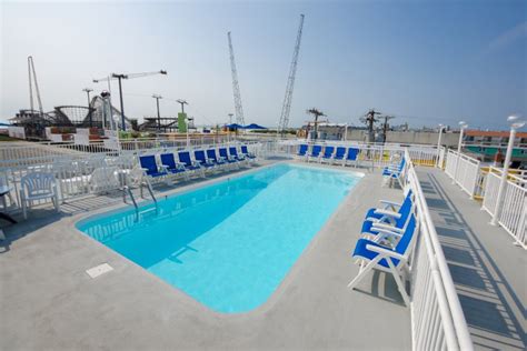 15 Best Hotels in Wildwood, NJ for 2024 (Top-Rated Stays!)