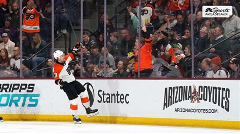 Flyers’ Travis Konecny gets his team-leading 15th goal of the season ...