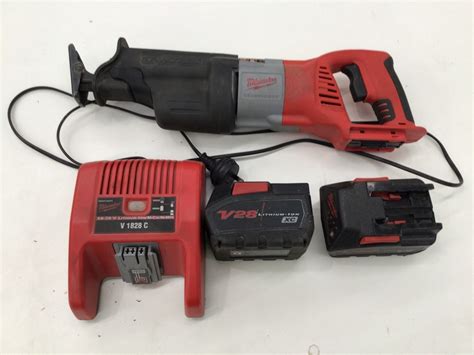 Milwaukee Sawzall Cordless Reciprocating Saw Auction (0028-3018284 ...