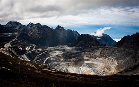 Grasberg Mine Stock Photo - Download Image Now - iStock