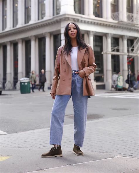 9 Low-Key Outfits New Yorkers Will Be Wearing This Fall | Who What Wear