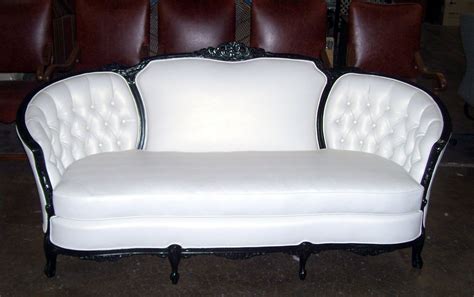 Victorian Couch (Upholstery and Refinishing) « Upholstery & Refinishing ...