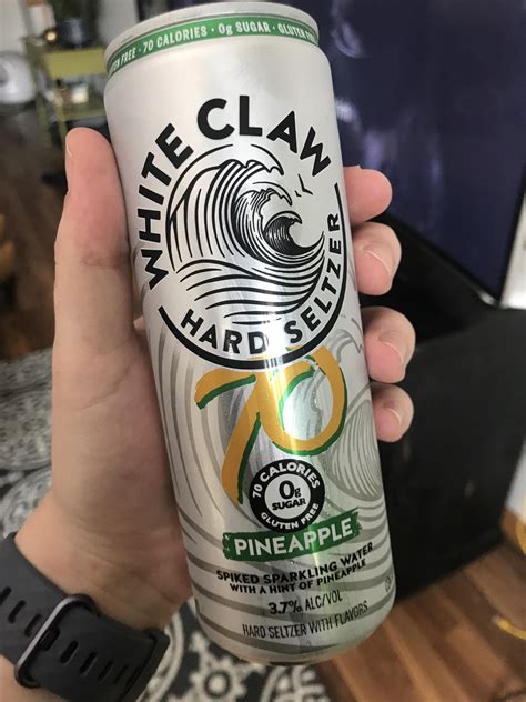 New 70 calorie white claw - this flavor is pretty good! : r/1200isplenty