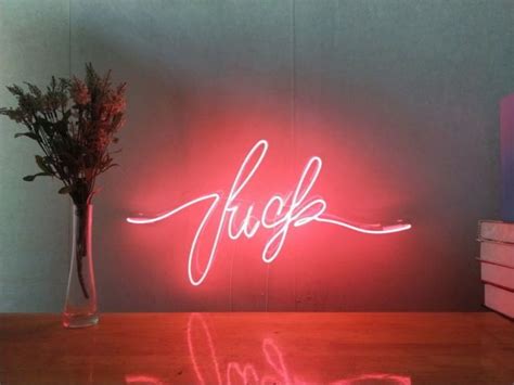 20+ Neon Signs For Apartment